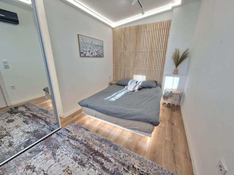 Luxury Apartment. 75 Inches Tv Varna Luaran gambar